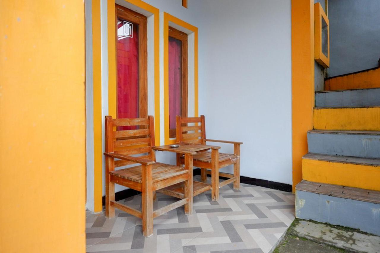 Reddoorz Near Candi Cetho Karanganyar Karanganyar  Exterior foto